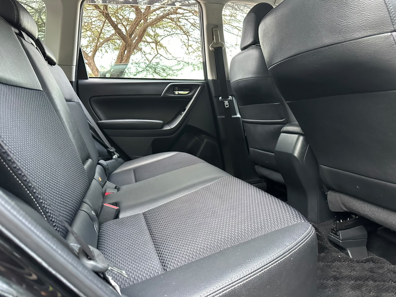 SUBARU FORESTER thumbnail 5